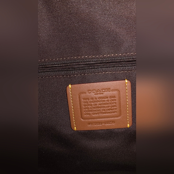 Coach Large Rowan - Brown Suede - Picture 7 of 8